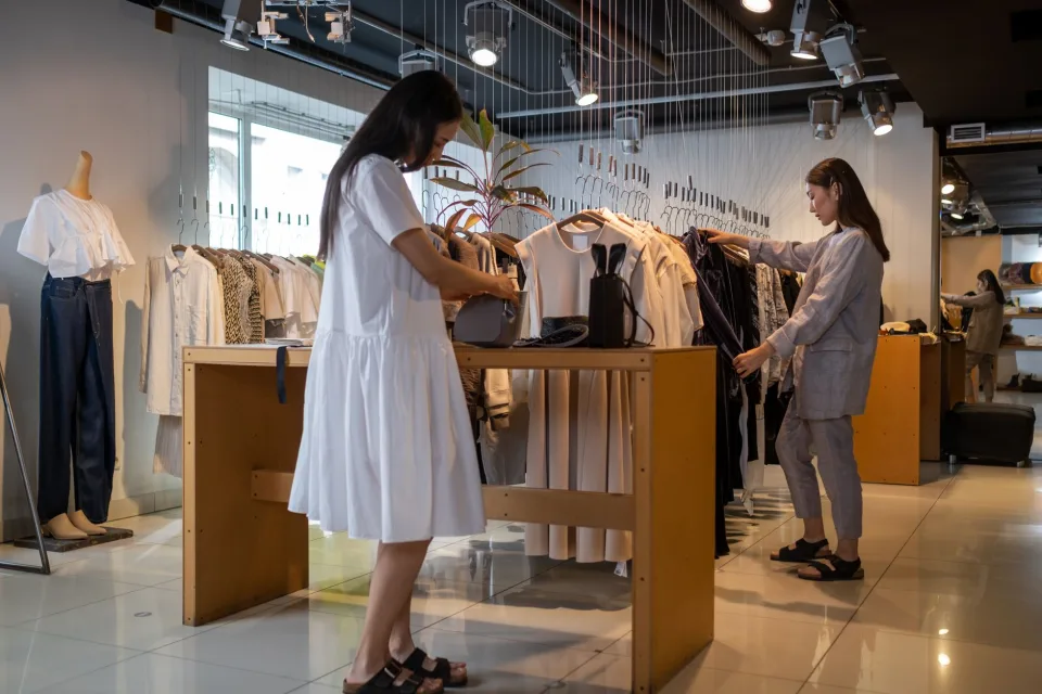 Không gian shop